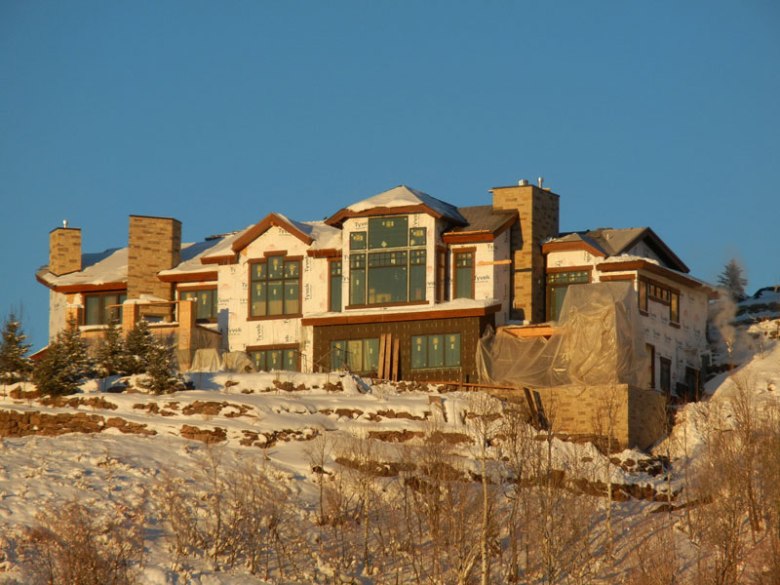 9555 N. Summit View Drive